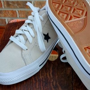 Converse star sneaker, size 6.5
